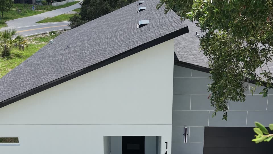 Davenport Skillion Roof Home, exterior